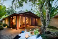 Temuku Villas Ubud فنادق في بالي