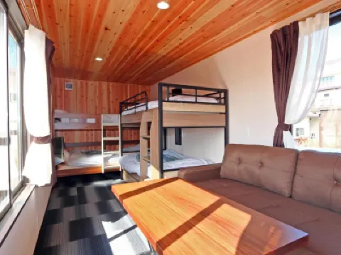 Sugakuso Hotels near Hirano beach