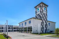 Clarion Pointe Port Arthur-Beaumont South Hotels in Port Arthur