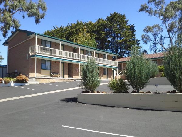 Hideaway Motor Inn
