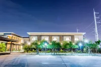 Morino Hotel Si Racha - Swimmingpools