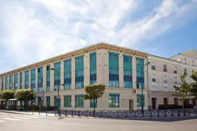 Séjours & Affaires Serris Rive Gauche Hotels near Marc Jacobs Outlet