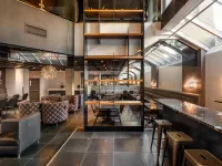 Empire Suites Hotels near Quebecor