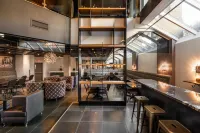 إمباير سويتس