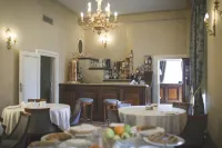 Castello Montegiove Country House - servizio colazione