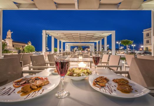 피닉스 호텔 자킨토스