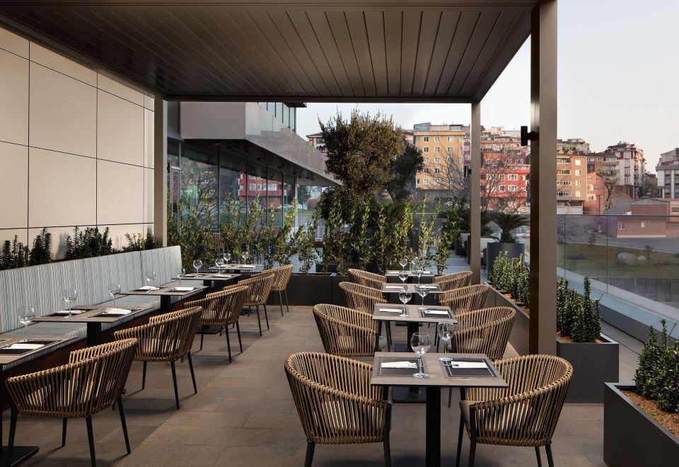 Four Points by Sheraton Istanbul Kagithane 호텔 외관