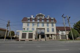 Aisha Hotel