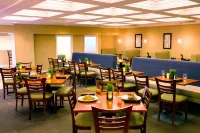DoubleTree by Hilton Portland - breakfast