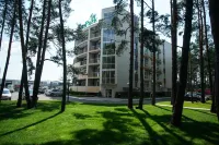 Green Park Hotel