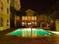 Hampton Inn & Suites Charleston/West Ashley - Rooftop Pools