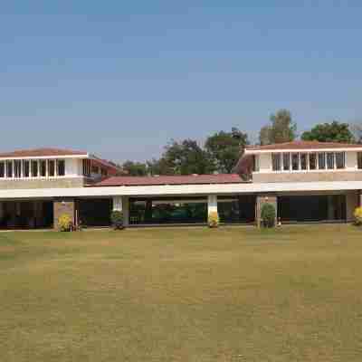 Wonderland Resort Hotel Exterior