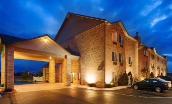 Best Western Plus Howe Inn