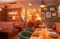 The Cowdray Arms Hotels in Haywards Heath