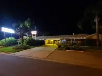 Sun River Resort Hotels in Buronga