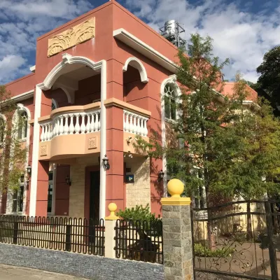 Shane Tong Hostel โรงแรมใกล้ปู้หลี่ไวเนอรี่