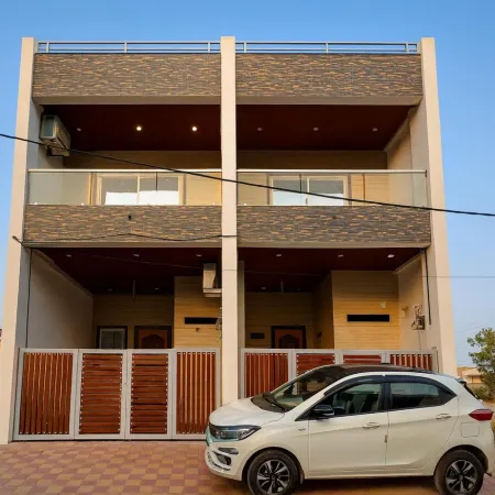 Home Escape Azure 3BHK Bunglow Near Apollo DB City