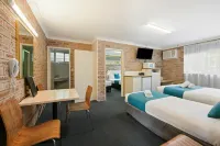 Garden City Motor Inn