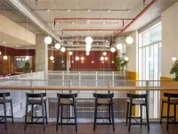 南卡洛斯灣酒店：現代客房和城市中心的開放空間 鄰近提契諾（Ticinese）的酒店