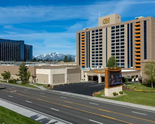 Golden Nugget Lake Tahoe Hotels in Stateline