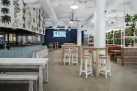 Rydges Mackay Suites - Quầy bar