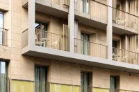 Bob W Milan Crocetta - Condos
