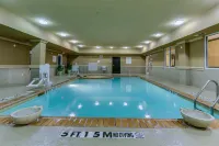 Holiday Inn Express & Suites Huntsville Hotels in Huntsville