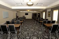 Holiday Inn Express & Suites Marion Hotels in Marion