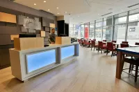 Holiday Inn Express & Suites Jersey City - Holland Tunnel Hotels in Hoboken