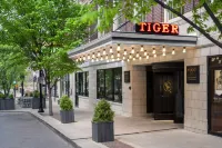 voco the Tiger Hotel, Columbia, MO Hotel dekat Kimball Ballroom