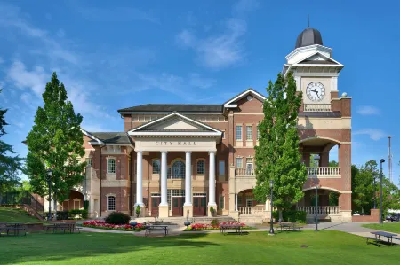 Courtyard Atlanta Duluth Downtown