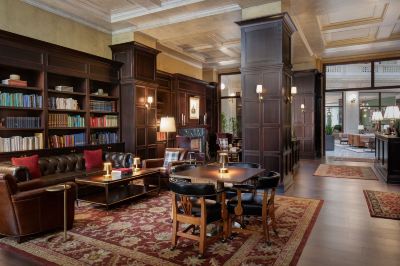 共有エリア アロフト デトロイト アット ザ デイビッド ホイットニーの写真