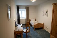 Hotel & Gasthof Zur Post Hotels in Waldkraiburg