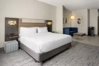 Holiday Inn Express & Suites MERIDEN by IHG - 3-Sterne
