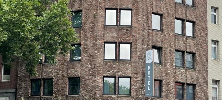 Cityhotel Kaiser Karl Aachen Отели в г. Аахен