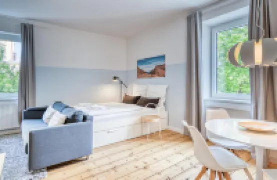 InnsbruckHomes at Botanical Garden