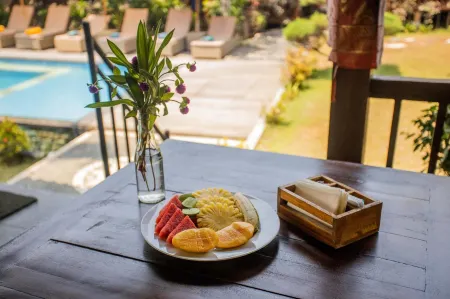 Lembongan Mantra Huts Отели рядом с достопримечательностью «Broken Beach»
