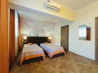 A-Butik Hotel Mini-Hotel のホテル