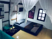 Yez Yez Yez All Good Hostel Hotell i Brontokusuman