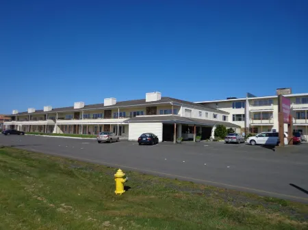 Ocean Shores Inn & Suites Отели в г. Ошен Шорс
