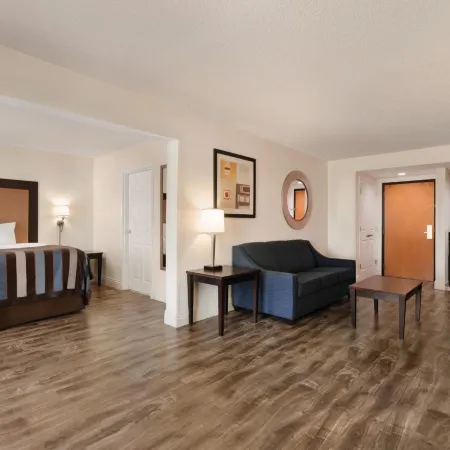 Wingate by Wyndham Montgomery East I-85