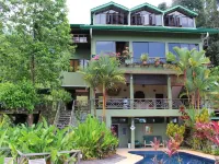 Nanga Damai Homestay โรงแรมใกล้หาดดาไม