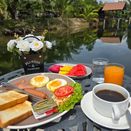 Baan Nai Lake View Resort Отели рядом с достопримечательностью «Као Нгон Нак»