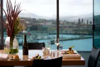 Lenna of Hobart - breakfast