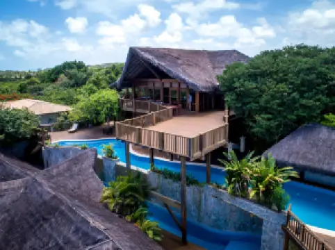 ソンブラエアグアフレスカフロレスタ