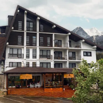 Co-Co Village (Ко-Ко Вилладж)
