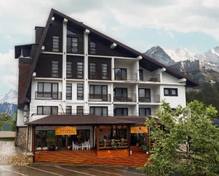 Co-Co Village (Ко-Ко Вилладж)