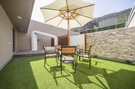 Hwasun the One Business Hotel Отели в г. Хвасун