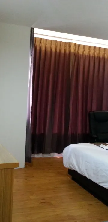 ห้องสแตนดาร์ด เตียงใหญ่ 1 เตียง