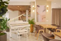 Aura City Hotel - breakfast